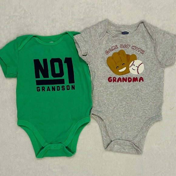 Baby Boys 6-12 months - Picture 1 of 1